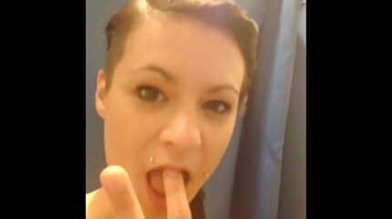 ក្មេងស្រីសម្ផស្ស