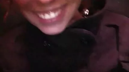 Zabatsal fucking ក្នុងរន្ធគូថ brunette