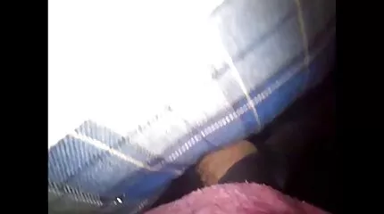 នៅលើតុចេញមកនៅក្នុង Fucking ជាមួយអ្នកជិតខាង Ambal។