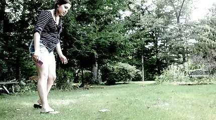 រន្ធគូថ fucking ប្តីប្រពន្ធរបស់រុស្ស៊ីនៅក្នុងផ្ទះបាយ